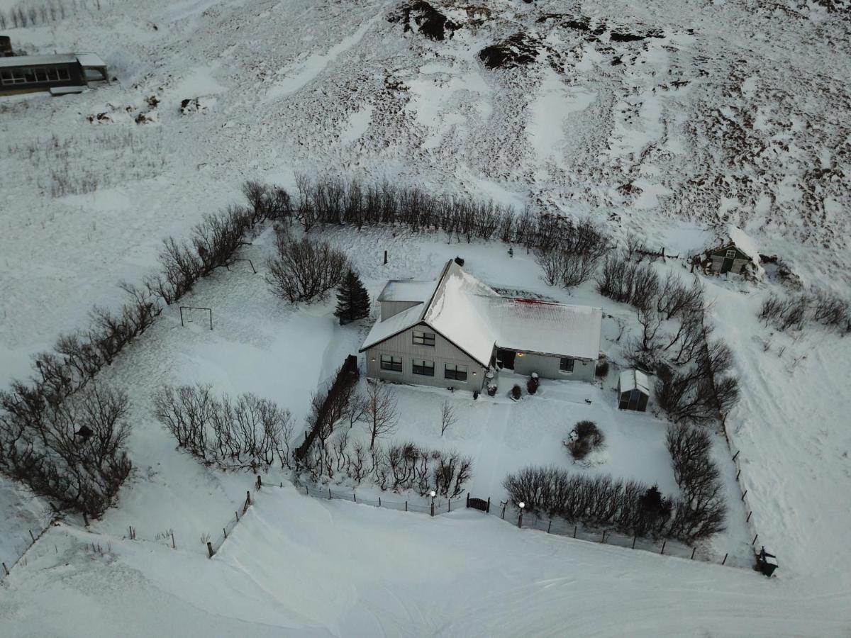 Prestshus 2 Guesthouse Vík Exterior foto